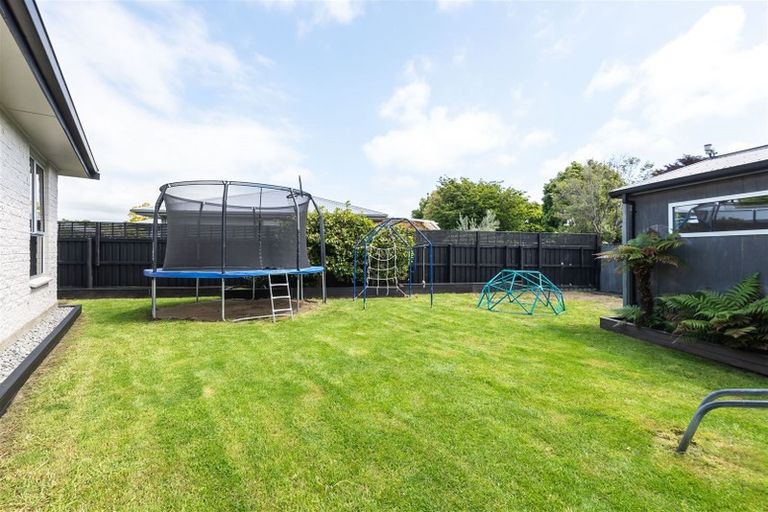 Photo of property in 50 Stanbury Avenue, Somerfield, Christchurch, 8024