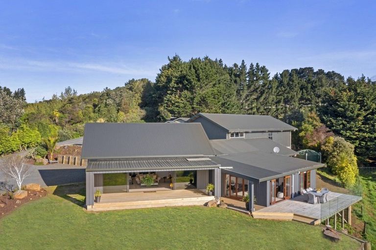 Photo of property in 82 Maungatawhiri Road, Raglan, 3295