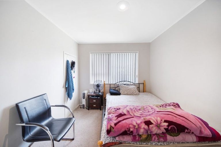 Photo of property in 3 Ilford Crescent, Mangere, Auckland, 2022