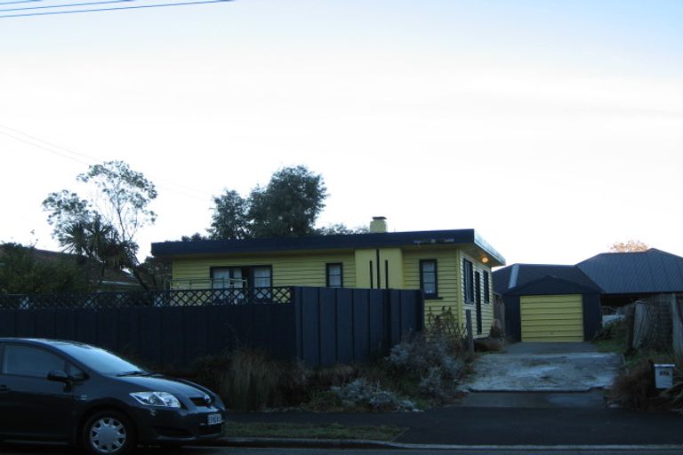 Photo of property in 276 Keyes Road, New Brighton, Christchurch, 8083