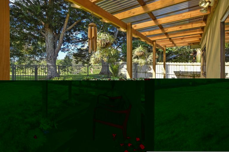 Photo of property in 16a Glenross Drive, Wattle Downs, Auckland, 2103