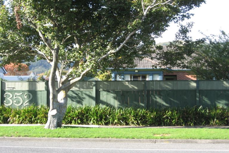 Photo of property in 352 Cambridge Terrace, Naenae, Lower Hutt, 5011