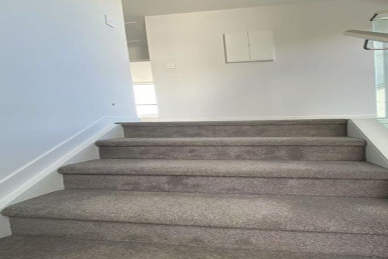 Photo of property in 6/130 Te Oneroa Way, Long Bay, Auckland, 0630