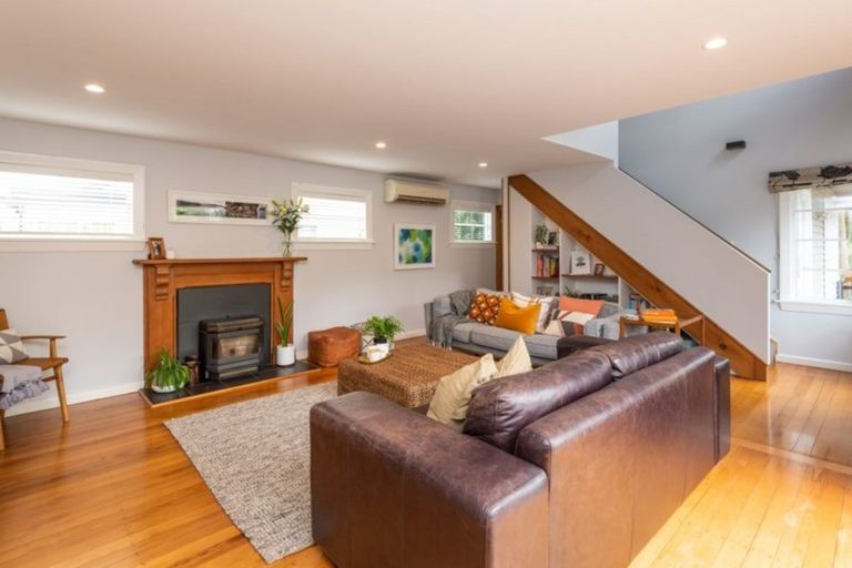 Photo of property in 35 Paparoa Street, Papanui, Christchurch, 8053