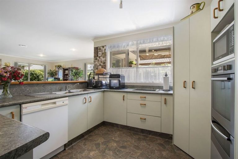 Photo of property in 24 Gleneagles Drive, Aongatete, Katikati, 3178