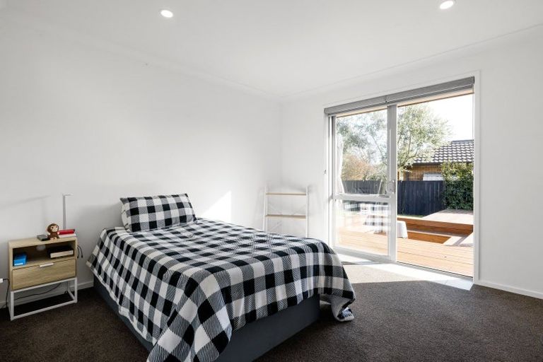 Photo of property in 5 Compton Grove, Huntington, Hamilton, 3210