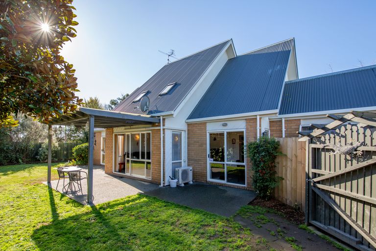 Photo of property in 57 Lakewood Drive, Burwood, Christchurch, 8083