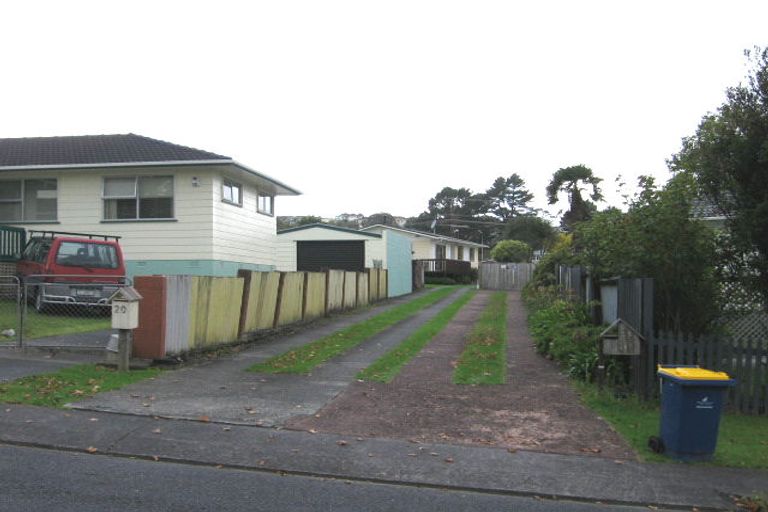 Photo of property in 20 Vina Place, Massey, Auckland, 0614
