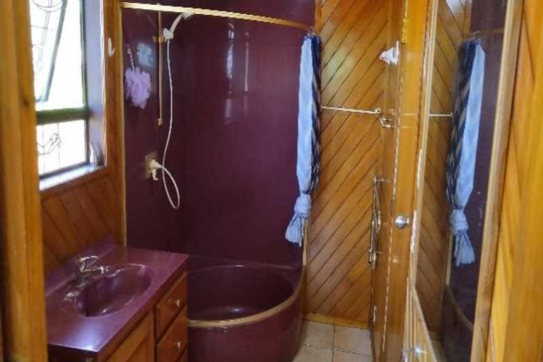 Photo of property in 25 Diana Drive, Glenfield, Auckland, 0627