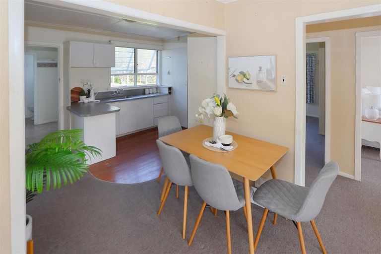 Photo of property in 14 Charles Road, Hannahs Bay, Rotorua, 3010