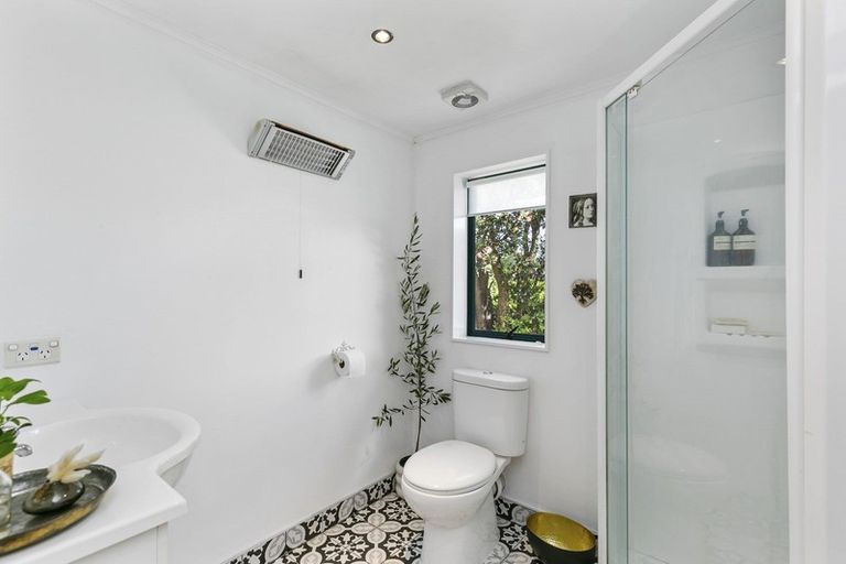 Photo of property in 62 Delhi Crescent, Khandallah, Wellington, 6035