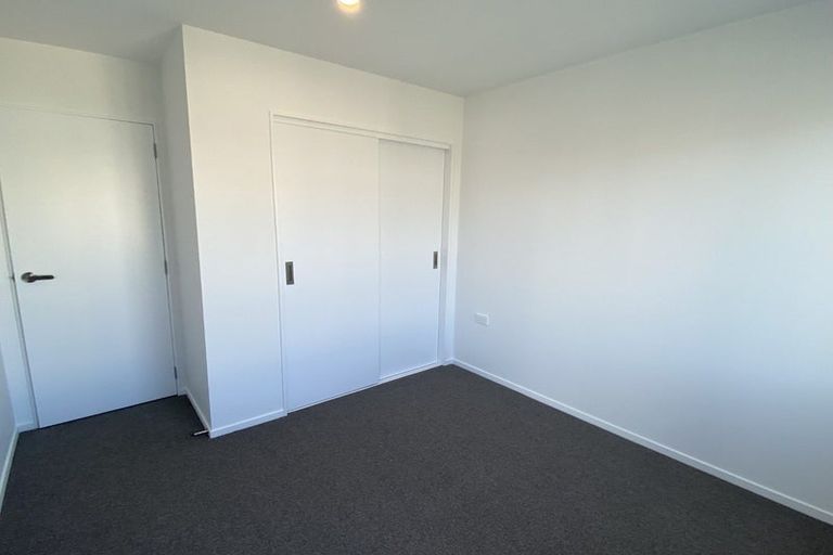 Photo of property in 208/28a Eileen Newey Place, Henderson, Auckland, 0612