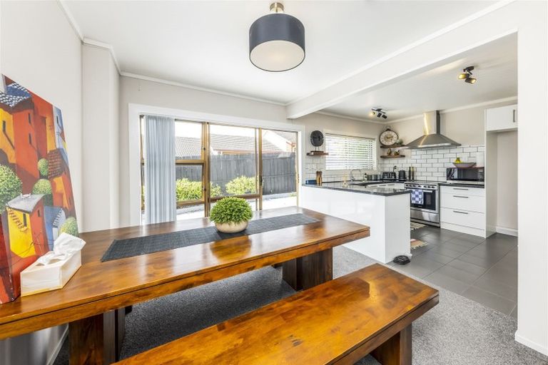 Photo of property in 4/8 Wood Street, Papakura, 2110