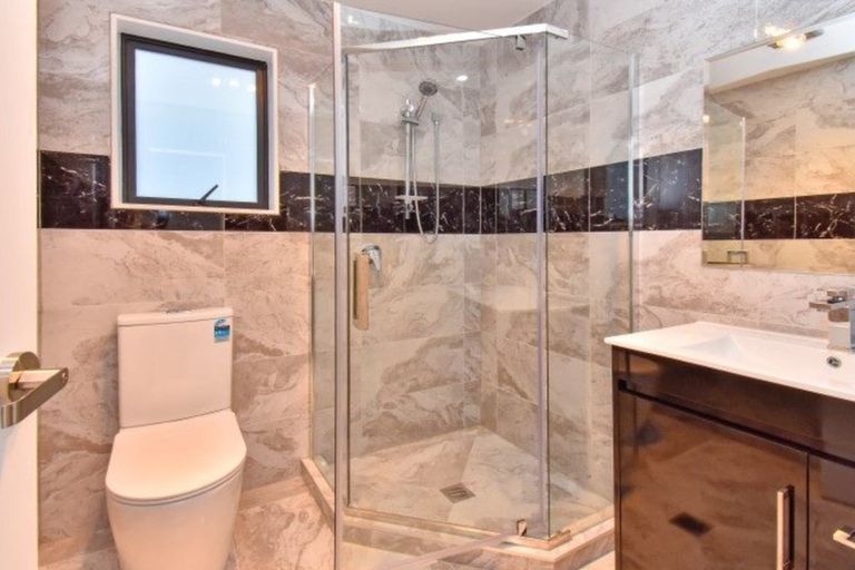 Photo of property in 10b Rothery Road, Hillpark, Auckland, 2102