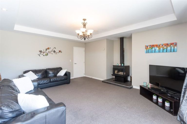 Photo of property in 27 Tupelo Place, Swannanoa, Rangiora, 7476