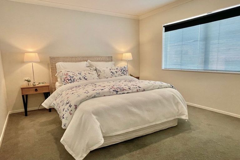 Photo of property in 15 Reidy Place, Pukekohe, 2120