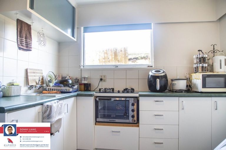 Photo of property in 8 Tye Road, Hillcrest, Auckland, 0627