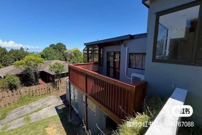 Photo of property in 115 Chelsea View Drive, Chatswood, Auckland, 0626