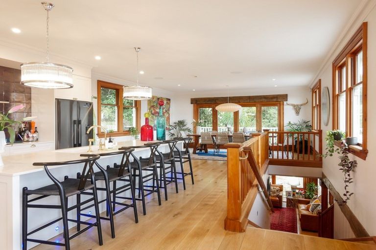 Photo of property in 37 Middleton Road, Kew, Dunedin, 9012