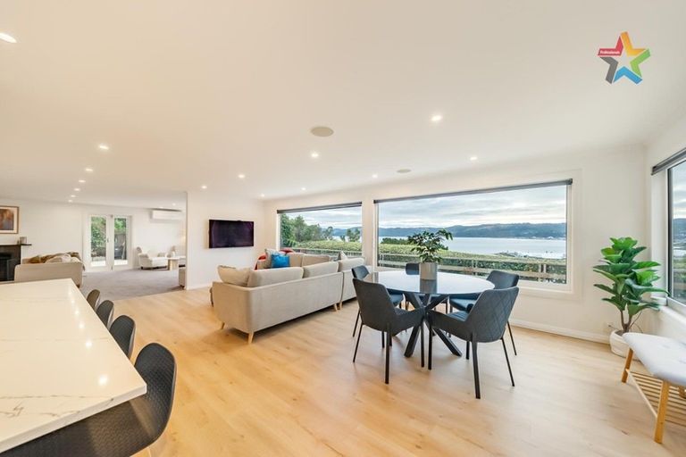 Photo of property in 15 Nikau Road, Point Howard, Lower Hutt, 5013