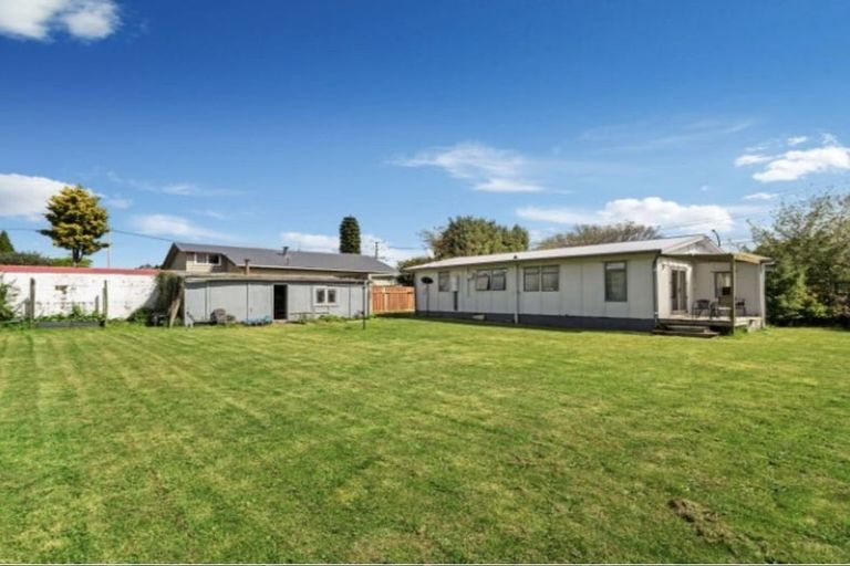 Photo of property in 25 Whitworth Road, Utuhina, Rotorua, 3015
