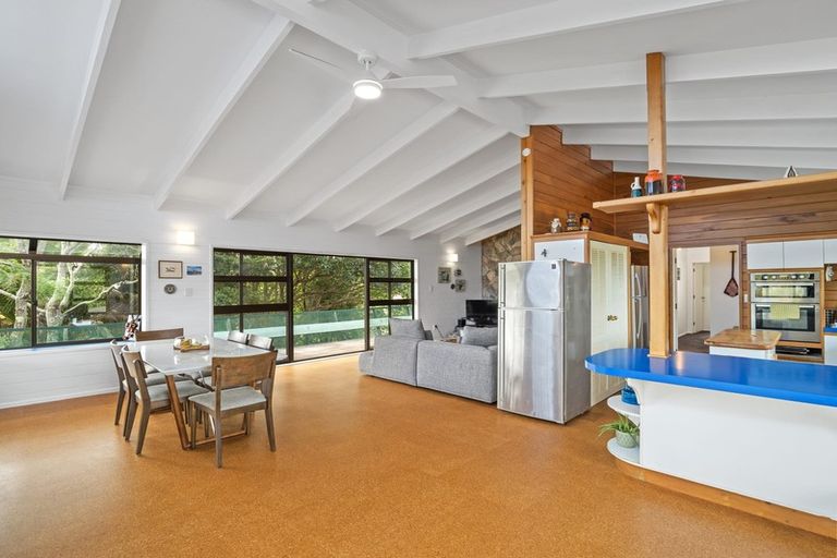 Photo of property in 8 Green Road, Matakana, Warkworth, 0985