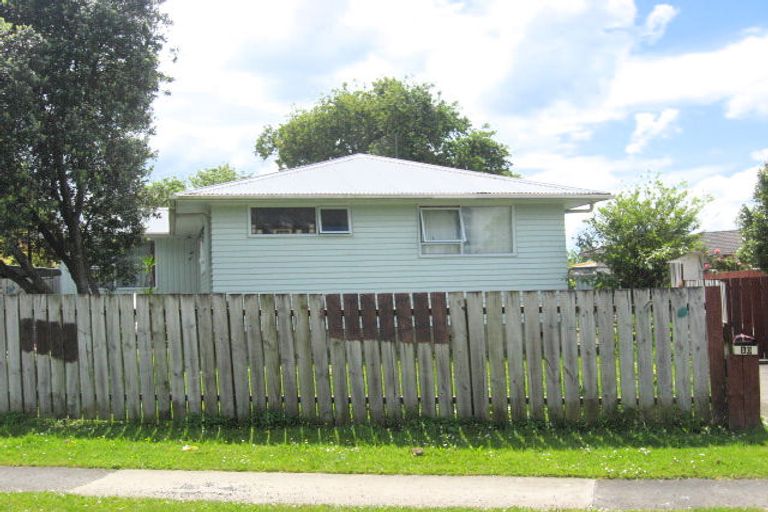 Photo of property in 8 Feasegate Street, Manurewa, Auckland, 2102