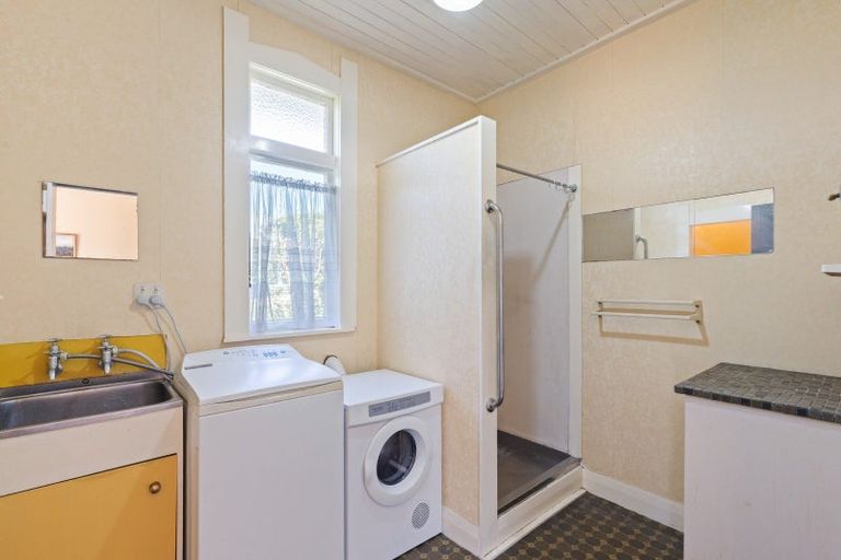 Photo of property in 65 Record Street, Fitzroy, New Plymouth, 4312