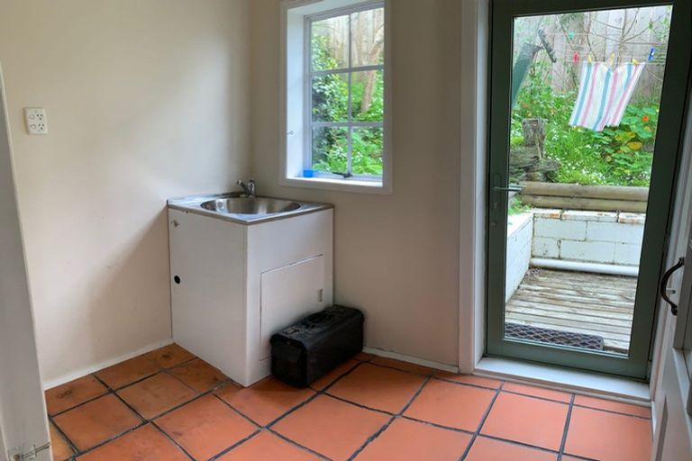 Photo of property in 3/26a Penning Road, Castor Bay, Auckland, 0620