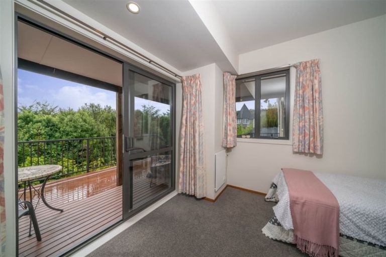 Photo of property in 5 Bengal Drive, Cashmere, Christchurch, 8022