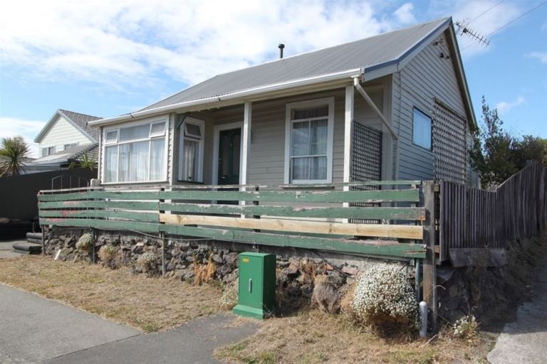 Photo of property in 25 Hood Street, New Brighton, Christchurch, 8061