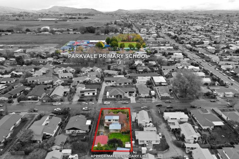 Photo of property in 1210 Louie Street, Parkvale, Hastings, 4122