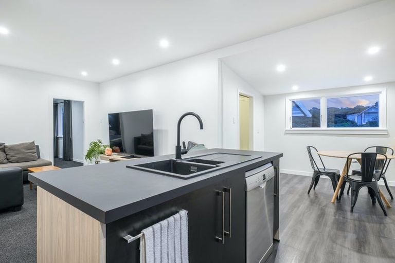 Photo of property in 3 Onepu Road, Pukerua Bay, 5026