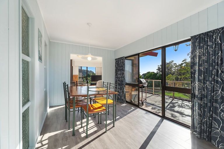 Photo of property in 17 Kauri Place, Tairua, 3508