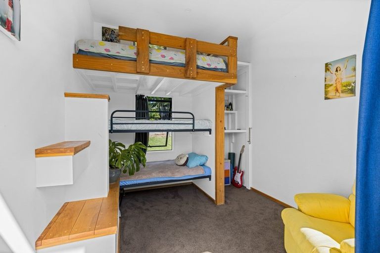 Photo of property in 4 Seatoun Avenue, Leigh, Warkworth, 0985