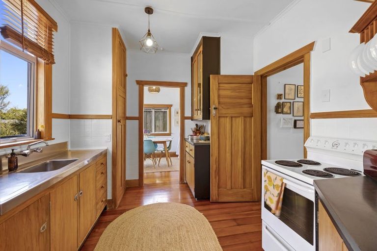 Photo of property in 64 Lorna Street, Lynmouth, New Plymouth, 4310