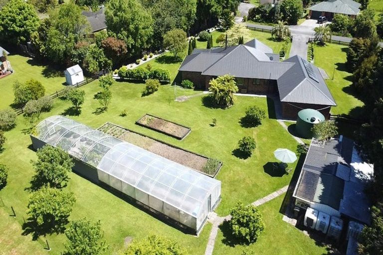 Photo of property in 41 Kew Road, Westport, 7825