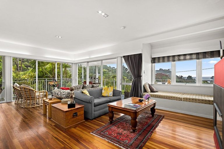 Photo of property in 19 Spray Crescent, Leigh, 0985