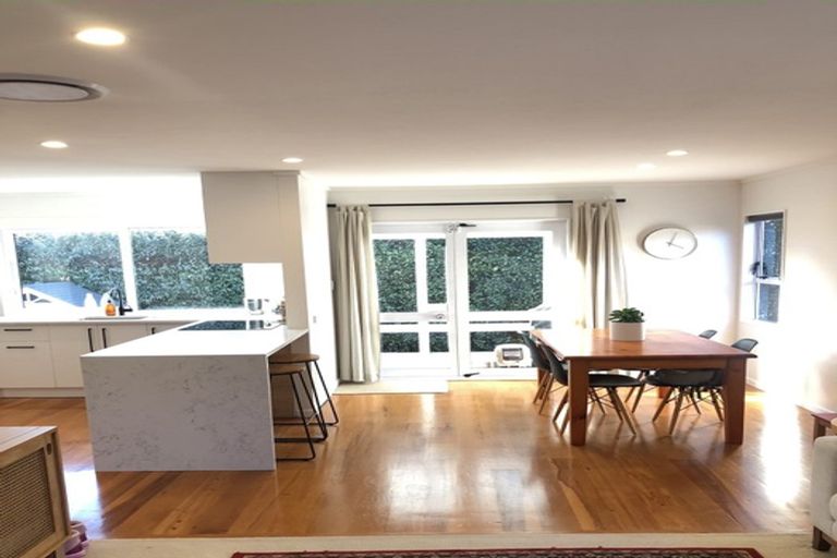 Photo of property in 9 Hazel Avenue, Mount Roskill, Auckland, 1041