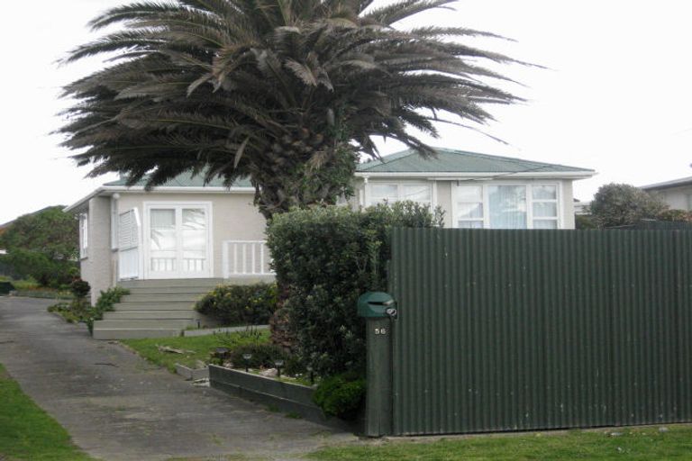 Photo of property in 56 Park Avenue, Waitarere Beach, Levin, 5510