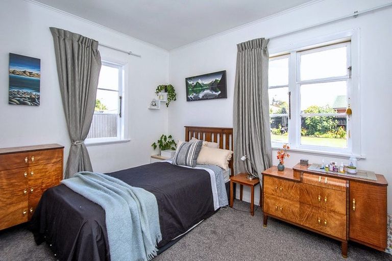 Photo of property in 35 Tilford Street, Woolston, Christchurch, 8062