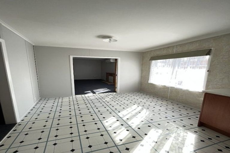 Photo of property in 34 Valentine Street, Papakura, 2110