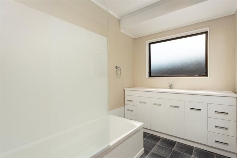 Photo of property in 3 Inverell Place, Mount Maunganui, 3116