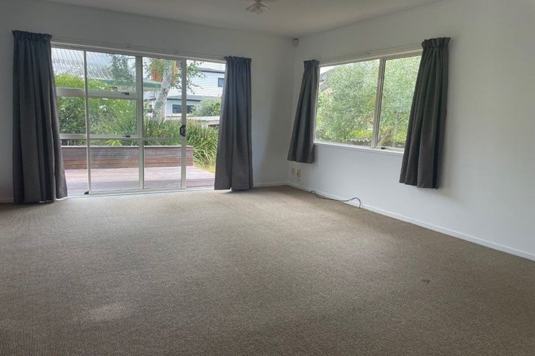 Photo of property in 1/32 Abercrombie Street, Howick, Auckland, 2014