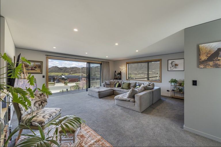 Photo of property in 25 Meyer Street, Alexandra, 9320