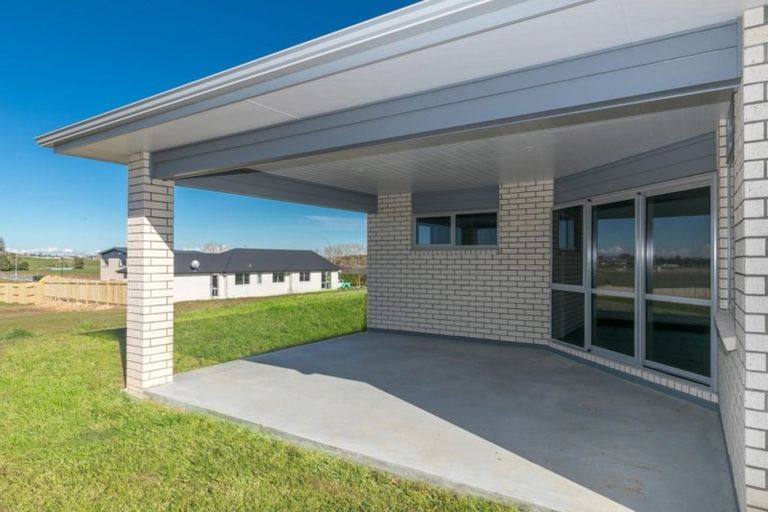 Photo of property in 4 Iwi Road, Baverstock, Hamilton, 3200