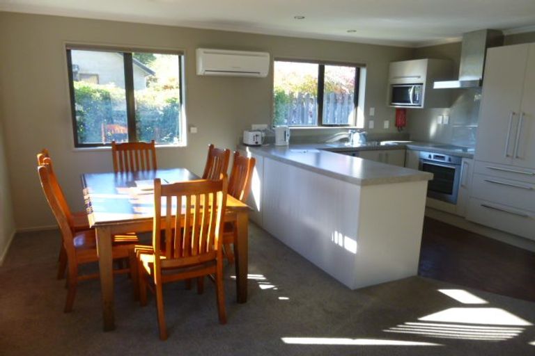 Photo of property in 144 Beacon Point Road, Wanaka, 9305
