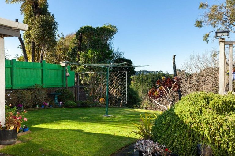 Photo of property in 509 Mangorei Road, Highlands Park, New Plymouth, 4312