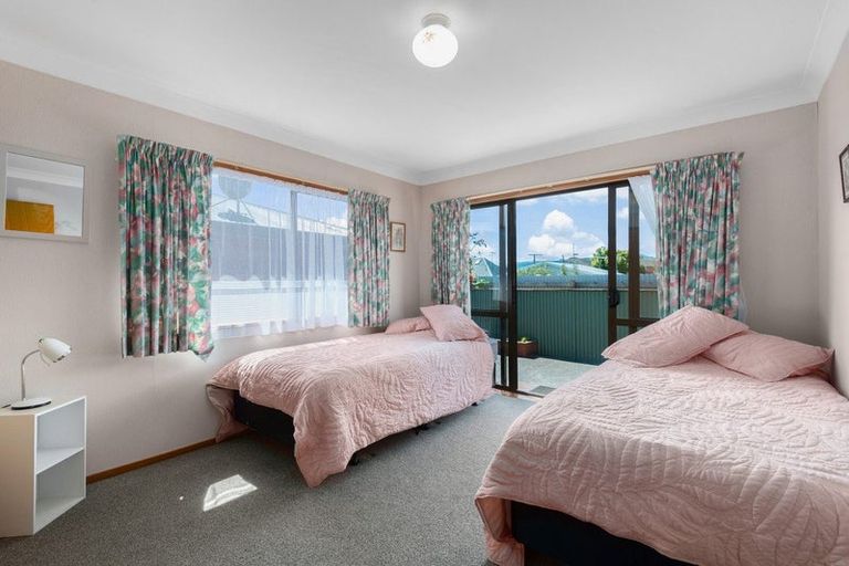 Photo of property in 1 Park Street, Mosgiel, 9024