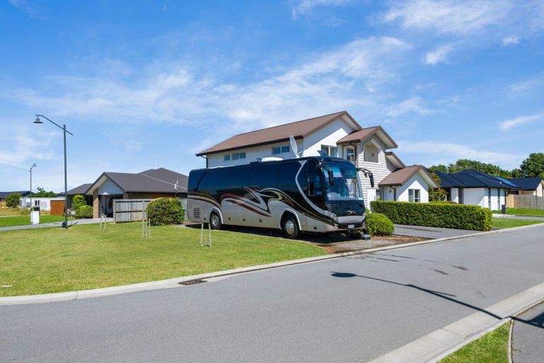 Photo of property in 1 Dalwood Crescent, Rolleston, 7614